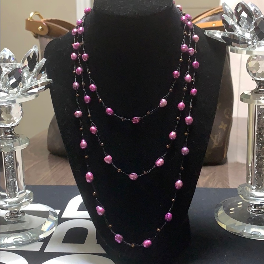 Beautiful purple pearl necklace